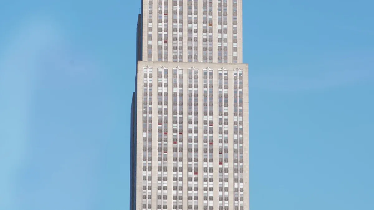 The Empire State Building: Art Deco Symbol
