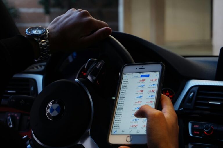 luxury smartphone with innovation