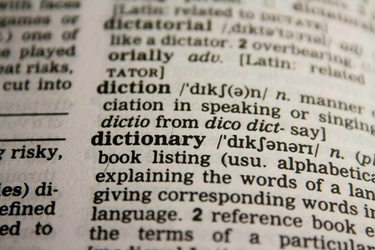 correct pronunciation of jewellery