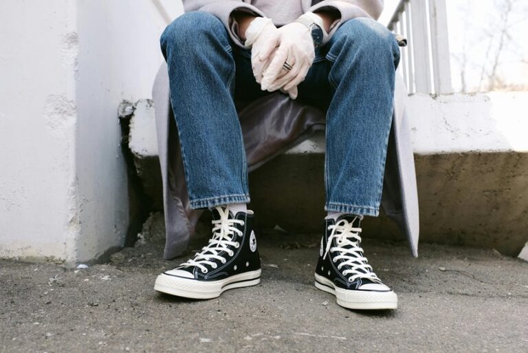 debate over pastors attire