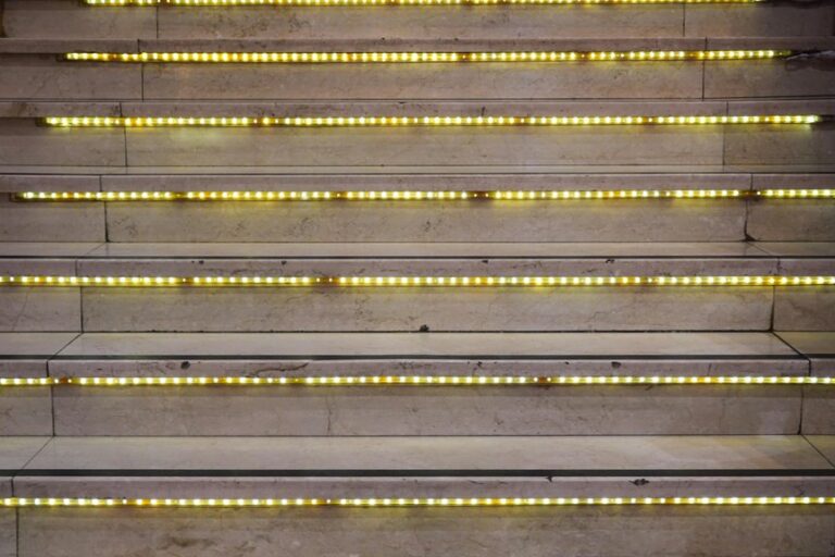 best led stair lighting