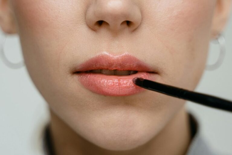 lips prevent fading methods
