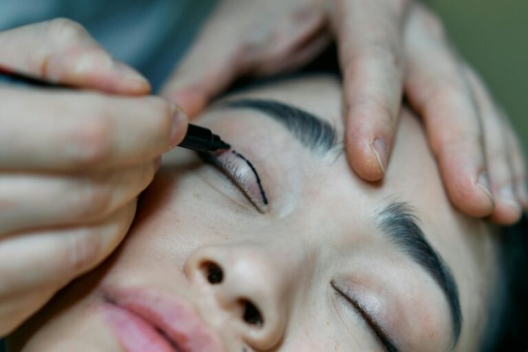 makeup precision techniques methods