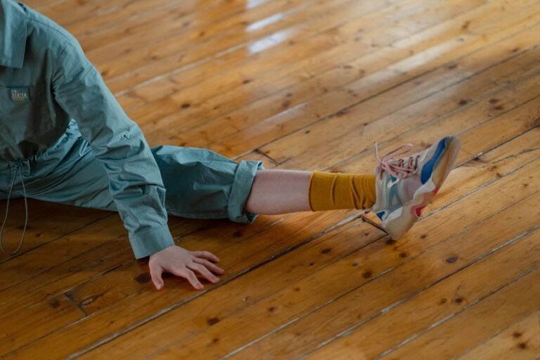 permanently stretch sock tops