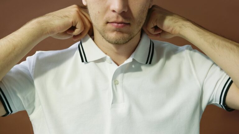 remove collar yellow stains