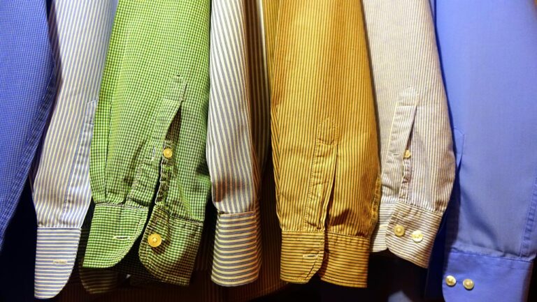 stylish outfits turquoise shirt